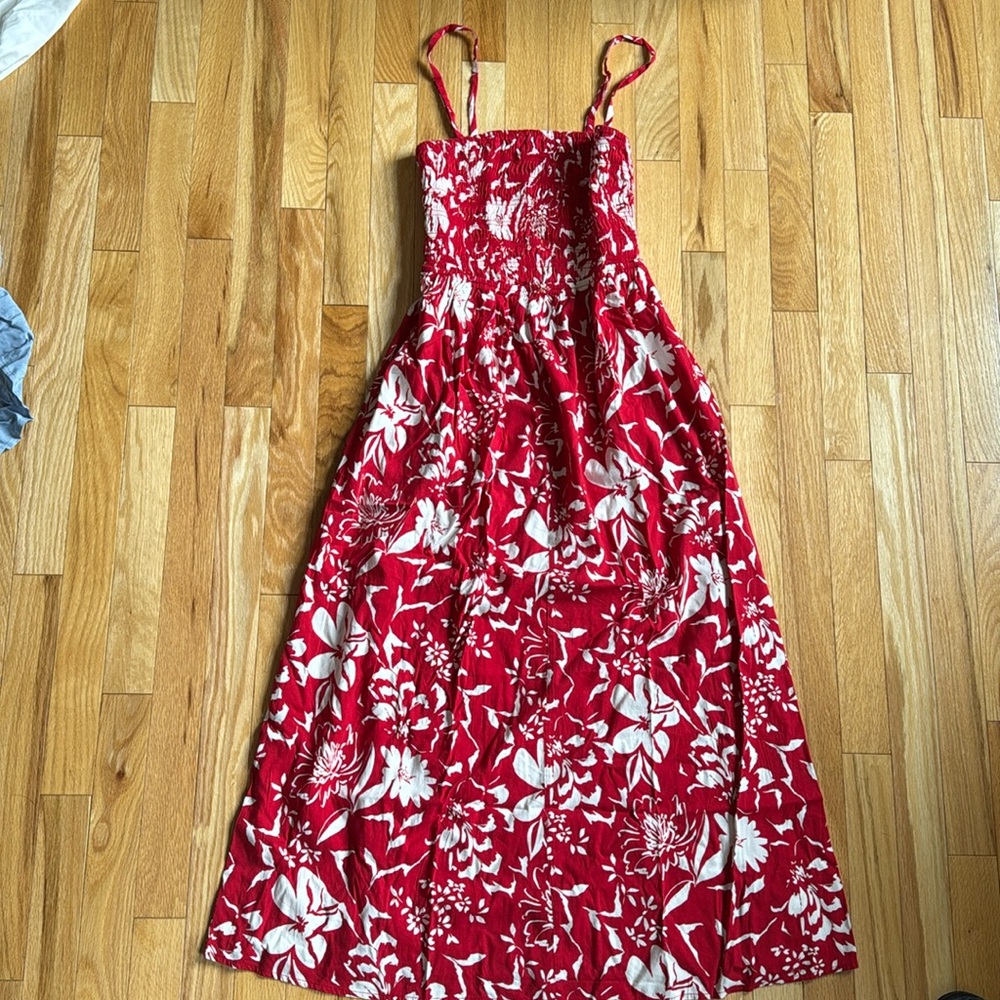 Old navy dress with pockets size small